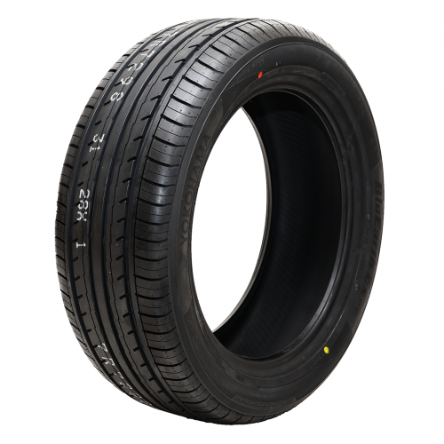 Pneu 225/50R17 Yokohama Bluearth ES32 94V